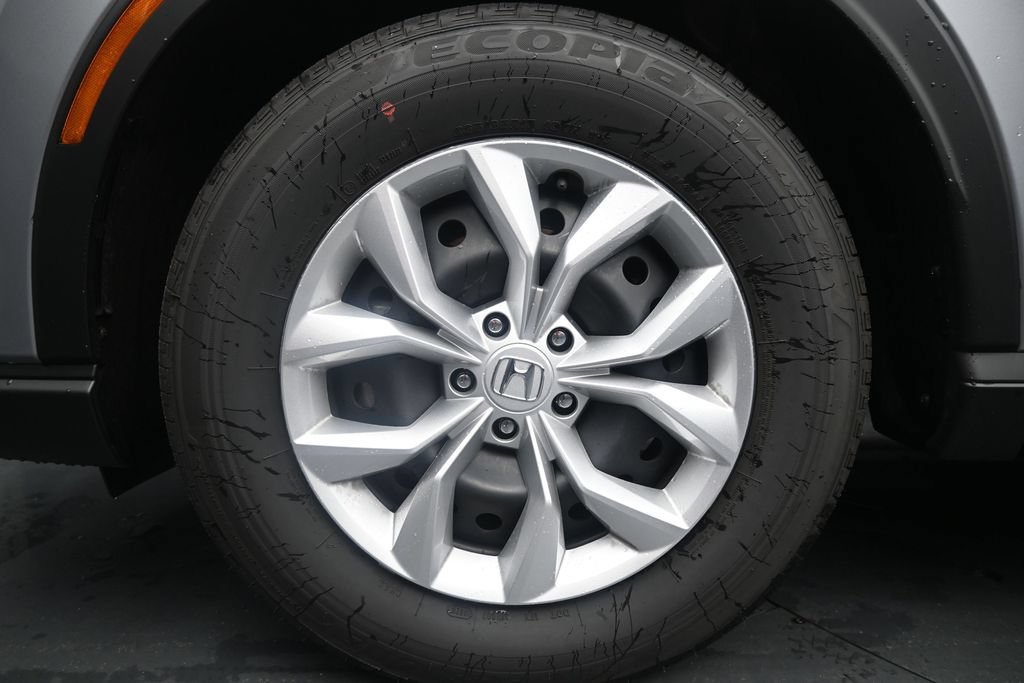 Used 2026 Honda CR-V LX image 11