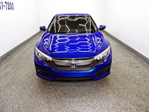 Used 2017 Honda Civic EX-L image 2
