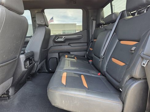 Used 2022 GMC Sierra 1500 AT4 w/ AT4 Preferred Package image 15