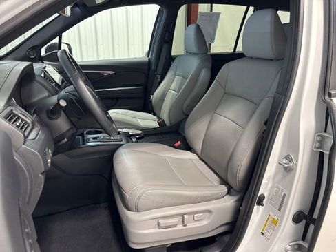 Certified 2023 Honda Passport EX-L image 15