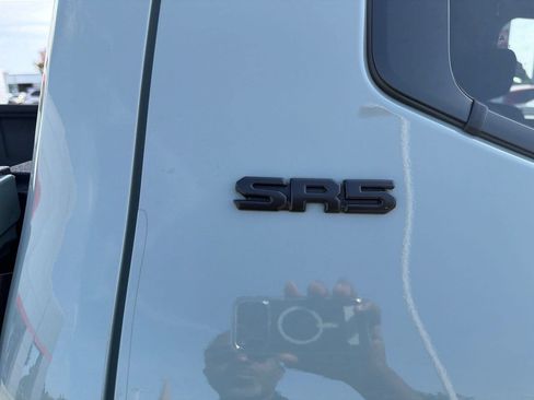 Used 2025 Toyota Tundra SR5 w/ SR5 Premium Package AWD/4WD image 9
