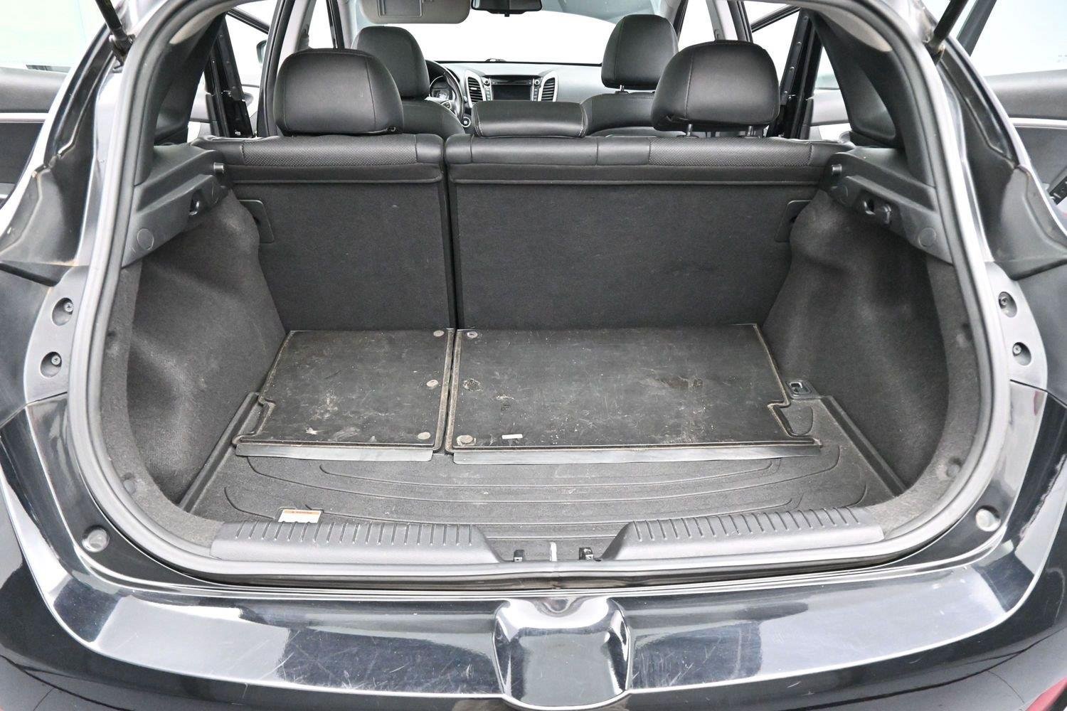 Used 2013 Hyundai Elantra GT w/ Style Pkg FWD image 8