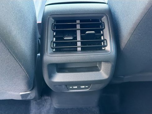 Used 2025 Volkswagen Tiguan S FWD image 18