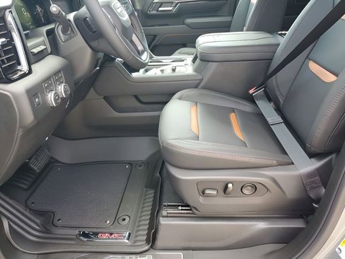 New 2026 GMC Sierra 2500 AT4 w/ AT4 Premium Plus Package image 30