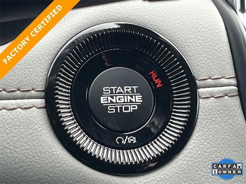 Certified 2022 Jeep Compass Limited image 37