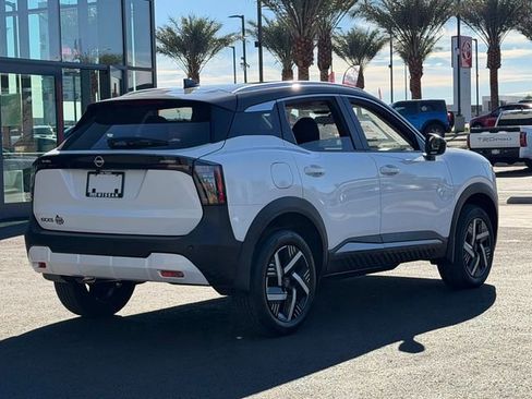 New 2026 Nissan Kicks SV w/ SV Premium Package FWD image 6
