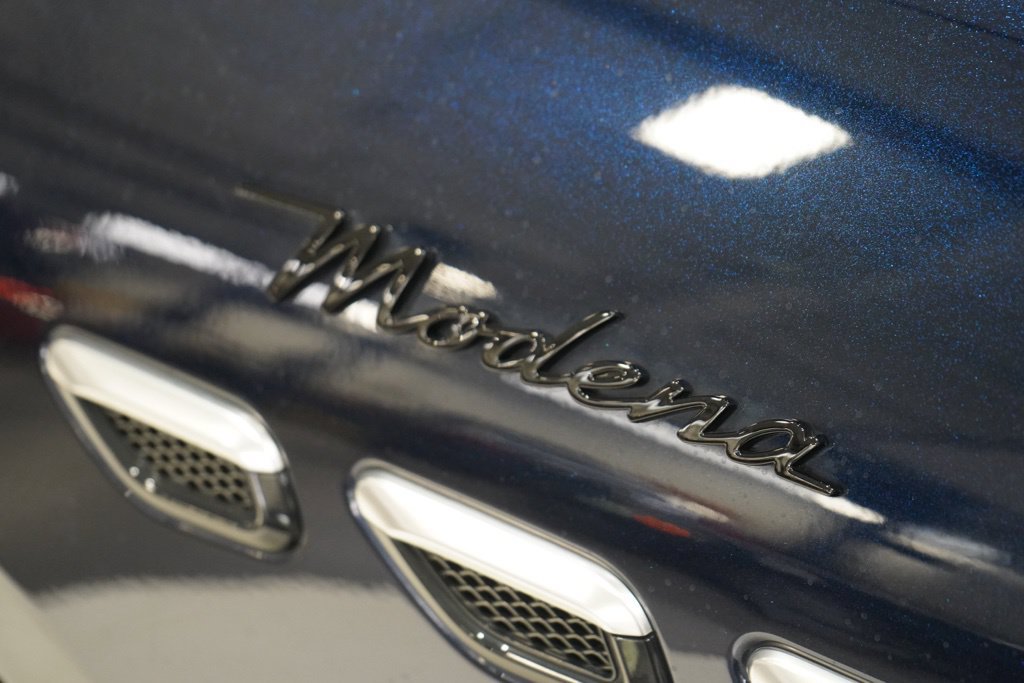 Used 2023 Maserati Grecale Modena AWD/4WD image 11