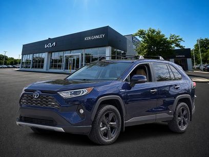 Used 2019 Toyota RAV4 Limited w/ Carpet Mat Package
