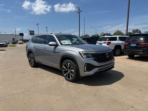 New 2026 Volkswagen Atlas SEL Premium R-Line AWD/4WD image 3