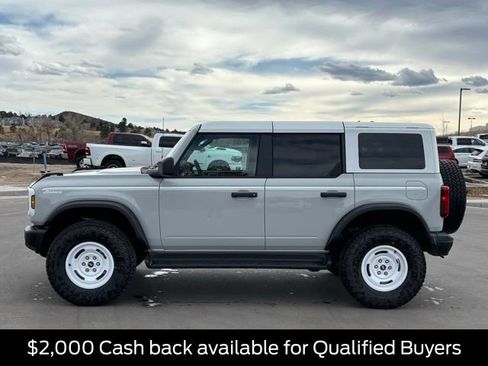 New 2026 Ford Bronco Heritage Edition AWD/4WD image 2