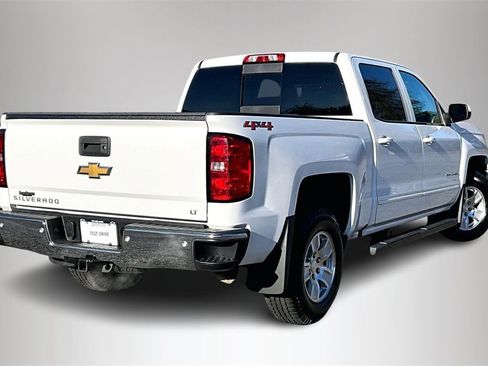 Certified 2018 Chevrolet Silverado 1500 LT w/ LT Fleet Convenience Package image 6