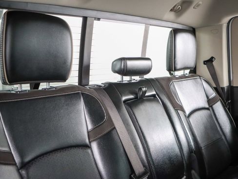 Used 2023 RAM 3500 Laramie AWD/4WD image 29