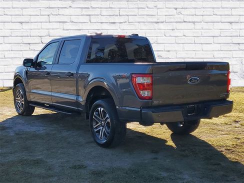 Used 2022 Ford F150 XL w/ STX Appearance Package image 3