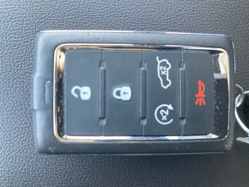 New 2024 Jeep Grand Cherokee Trailhawk w/ Luxury Tech Group III image 11