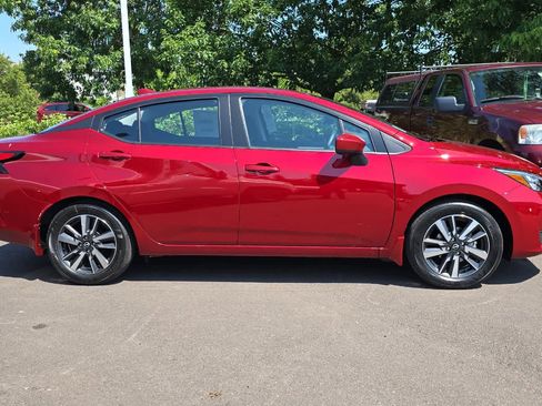 New 2025 Nissan Versa SV w/ Trunk Package image 8