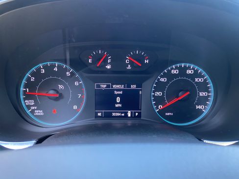 Used 2023 Chevrolet Traverse LS image 21