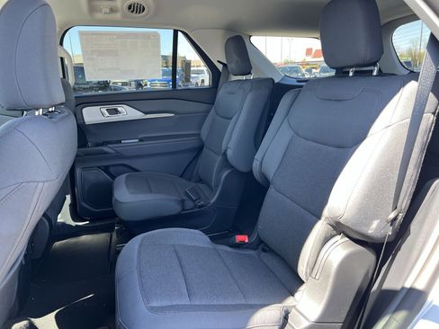 New 2026 Ford Explorer Active image 24