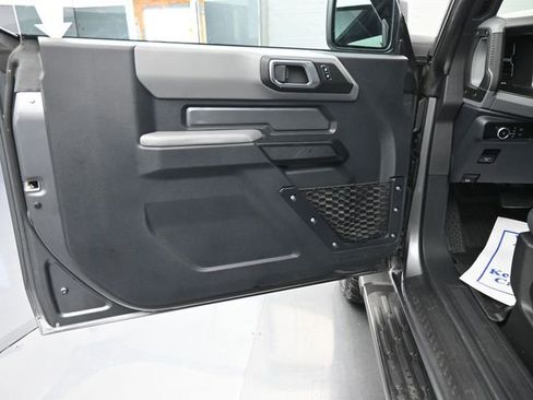 Used 2023 Ford Bronco Big Bend image 9