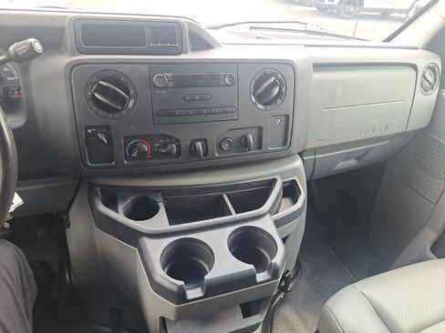 Used 2013 Ford E-350 and Econoline 350 Extended Super Duty w/ Commercial Cargo Van Pkg RWD image 12