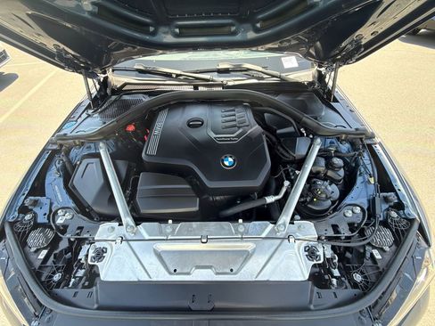 Used 2024 BMW 430i Convertible w/ M Sport Package image 32