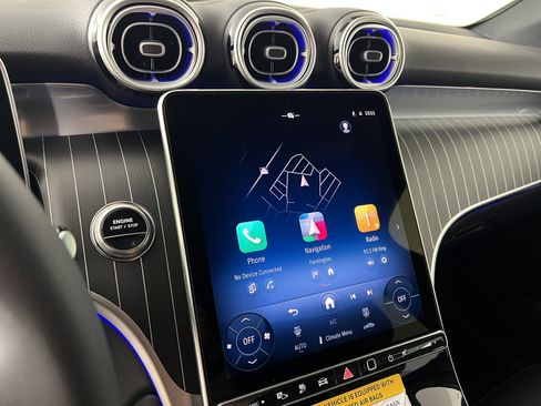 New 2026 Mercedes-Benz GLC 300 4MATIC image 29