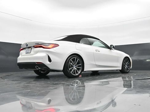 Used 2021 BMW 430i Convertible w/ Premium Package RWD image 28