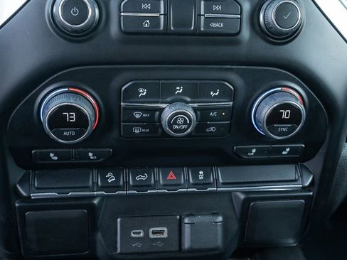 Used 2021 Chevrolet Silverado 1500 LT Trail Boss w/ Bed Protection Package image 27