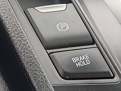 Used 2022 Honda CR-V Touring image 25