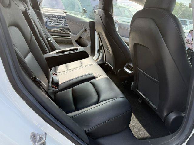 Used 2019 Tesla Model 3 Standard Range Plus RWD image 15