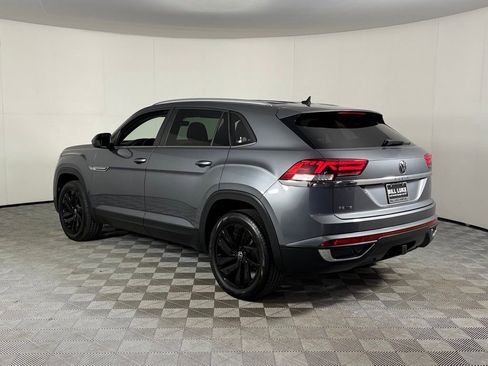 Used 2023 Volkswagen Atlas Cross Sport SE w/ Black Wheel Package FWD image 10