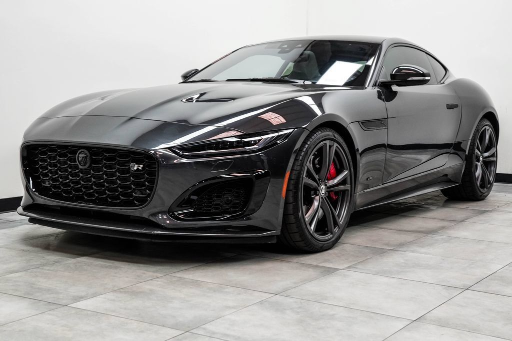 Used 2024 Jaguar F-TYPE R AWD/4WD image 9