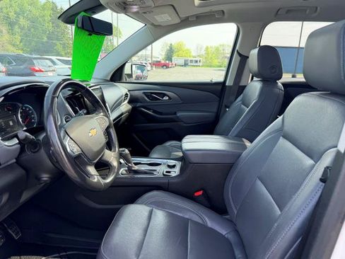 Used 2019 Chevrolet Traverse Premier w/ LPO, Floor Liner Package AWD/4WD image 10