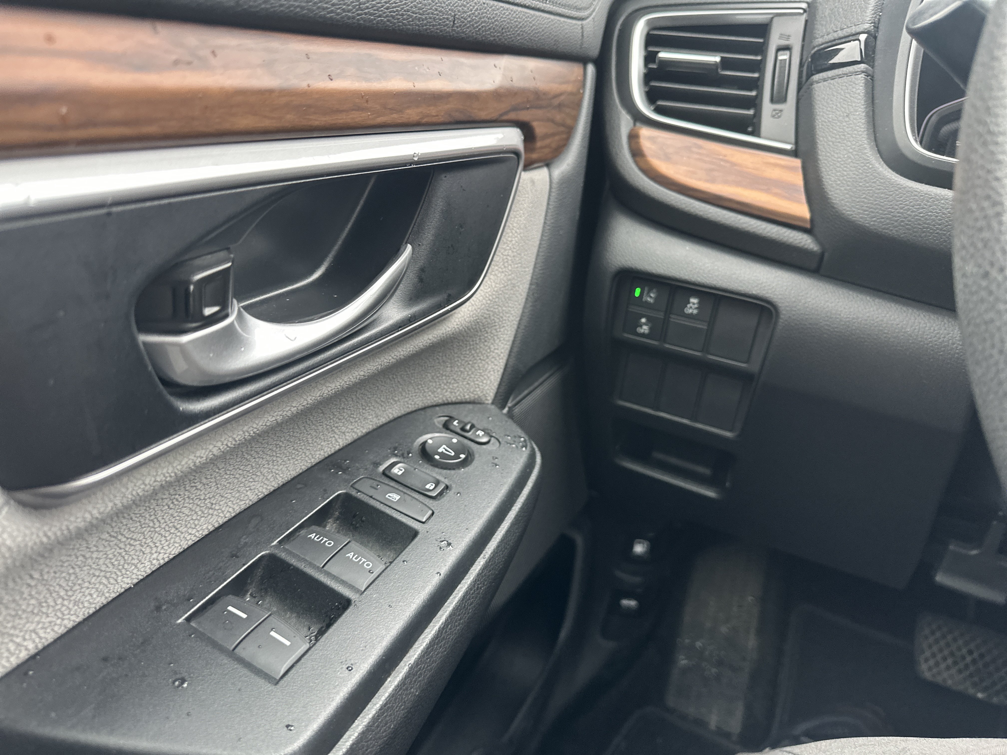 Used 2019 Honda CR-V EX image 27