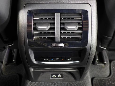 Used 2023 BMW X3 sDrive30i w/ Convenience Package image 24