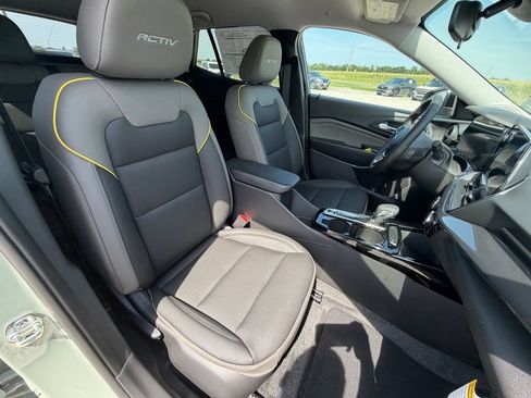New 2026 Chevrolet Trax ACTIV w/ Driver Confidence Package FWD image 29