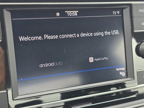 Used 2024 Volkswagen Jetta SE image 5