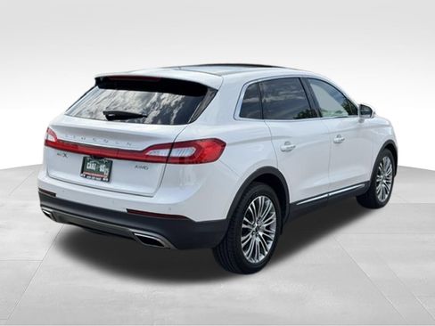 Used 2017 Lincoln MKX Reserve w/ Lincoln MKX Climate Package AWD/4WD image 5
