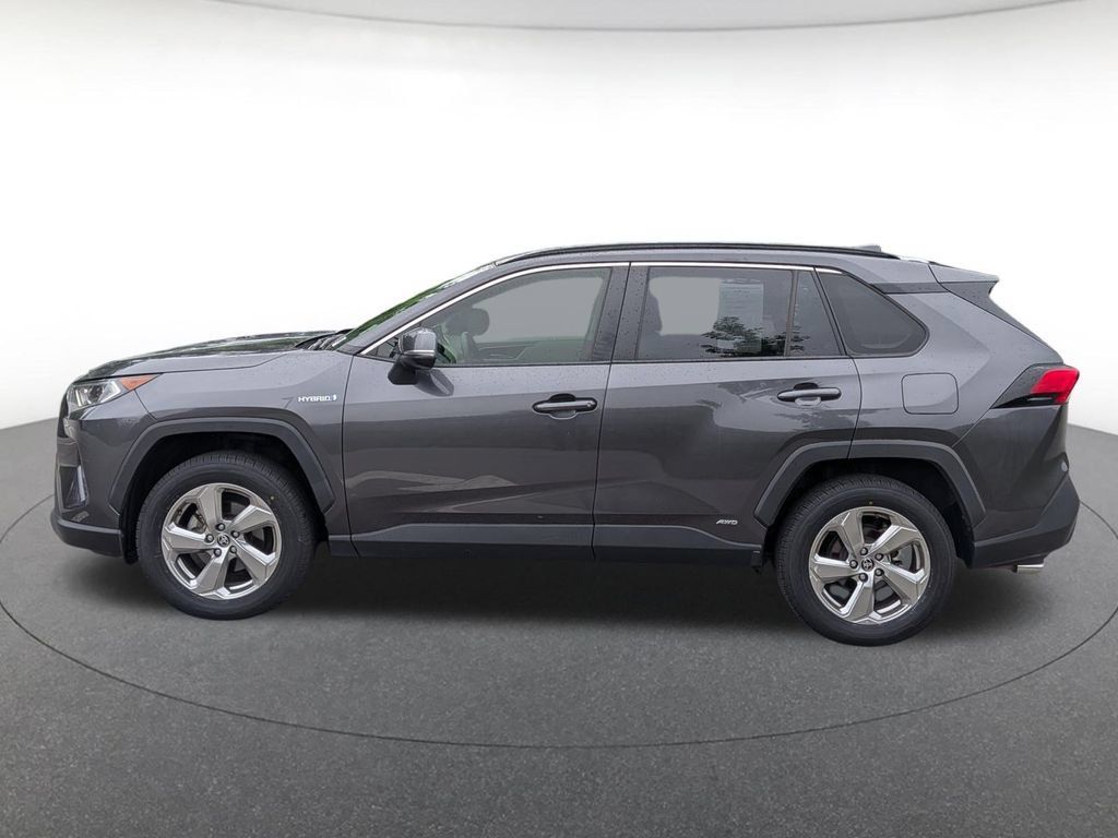 Used 2021 Toyota RAV4 XLE Premium AWD/4WD image 3
