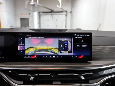 New 2026 BMW X5 xDrive40i w/ M Sport Package image 18