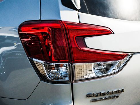 Used 2021 Subaru Forester Premium w/ Popular Package #1 AWD/4WD image 8