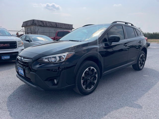 Used 2023 Subaru Crosstrek 2.0i Premium AWD/4WD image 3