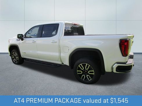 New 2026 GMC Sierra 1500 AT4 w/ AT4 Premium Package AWD/4WD image 4