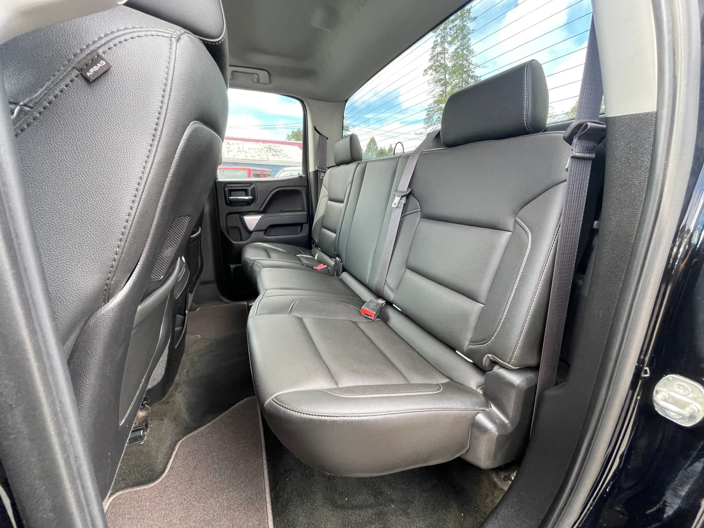 Used 2015 Chevrolet Silverado 2500 LTZ w/ LTZ Plus Package AWD/4WD image 21