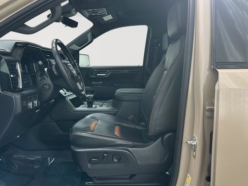Used 2023 GMC Sierra 1500 AT4 w/ Technology Package image 17