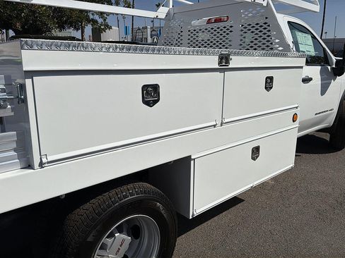 New 2026 GMC Sierra 3500 Pro AWD/4WD image 24
