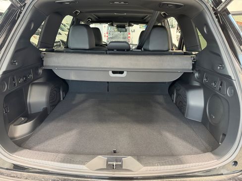 Used 2025 Subaru Forester Limited AWD/4WD image 10