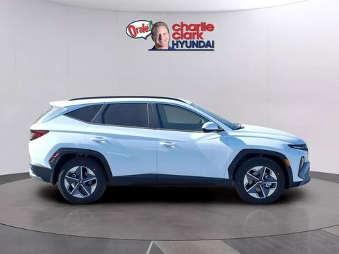 New 2026 Hyundai Tucson SEL FWD image 6