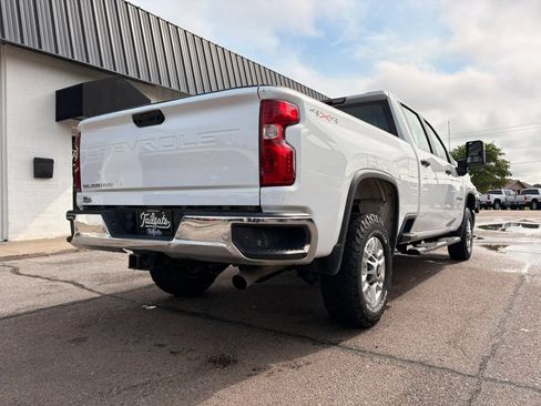 Used 2024 Chevrolet Silverado 2500 W/T w/ WT Fleet Convenience Package AWD/4WD image 7