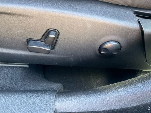 Used 2023 Dodge Charger GT image 11