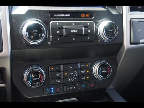 Used 2020 Ford F350 Platinum image 20